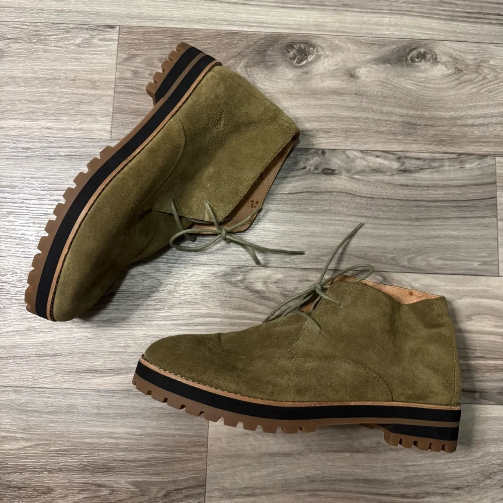 Madewell The Wren Suede Lace Up Rubber Lug Sole Boots in Golden Spinach Size 10